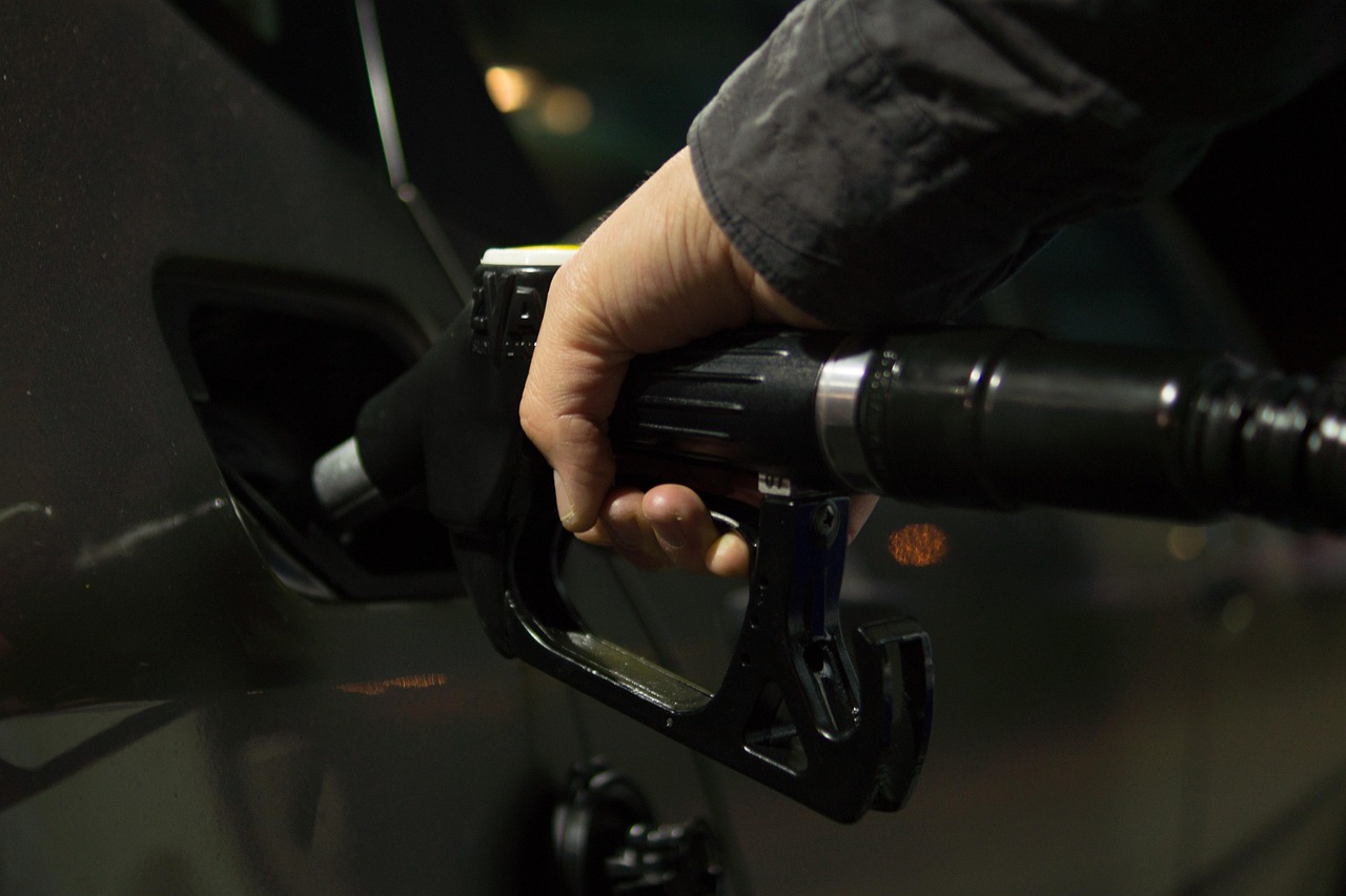 Gasoline Prices Remain Lower Across Virginia
